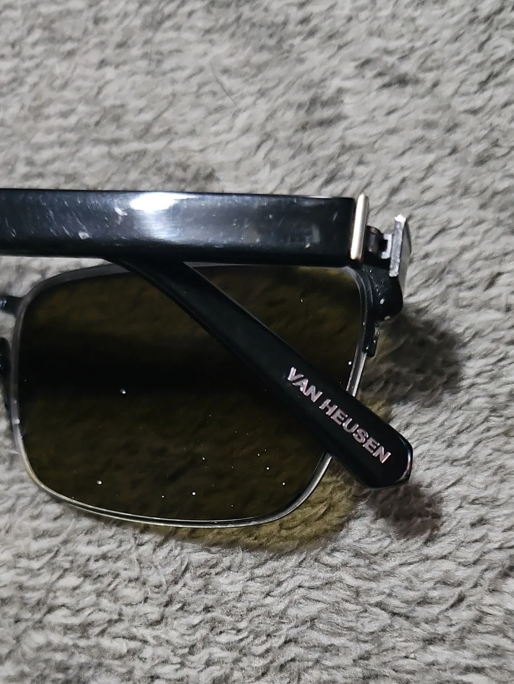 Mens Van Heusen H165